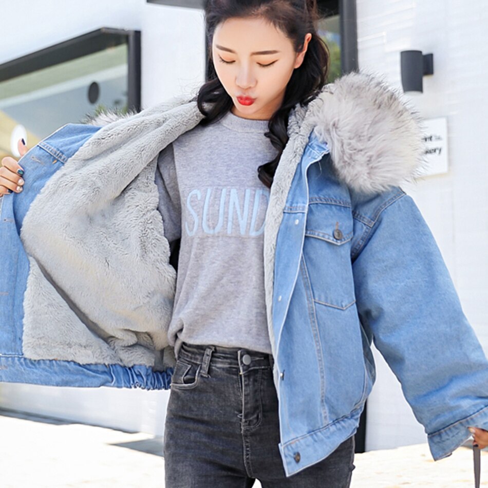 À capuche Fourrure Vestes En Jean Femme Doublure Coton Hiver Plus Épais Denim Manteaux Dames décontracté Veste Femme grande taille vêtements coupe large Haut