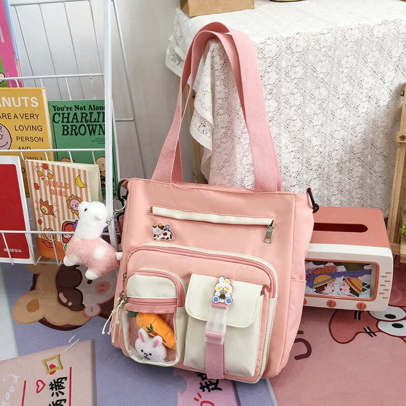 Ins Canvas Tas Grote Capaciteit Messenger Bag Vrouwelijke Multi-Pocket Koreaanse Harajuku Ulzzang Wilde College Student Klasse Tas: pink-Pendant