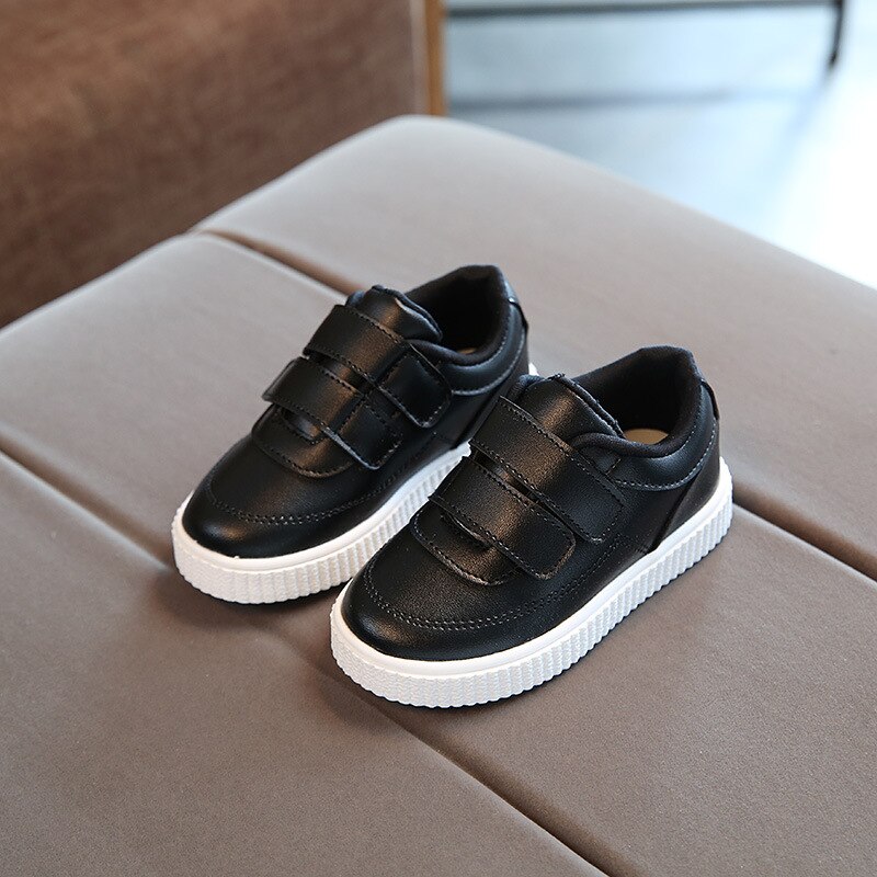 Kinderschoenen voor jongens meisjes sneakers comfortabele casual schoenen voor kinderen sneakers babymeisjes platte schoenen 1 2 3 4 5 6 jaar: Zwart / 26 ( binnenzool 16cm)