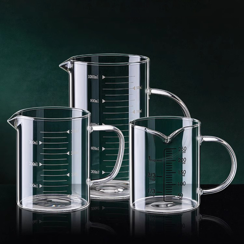 1pcs Glazen Maatbeker Met Handvat hittebestendig Laboratorium Beker Keuken Melk Koffie Maatbeker 250/350/500/1000ml