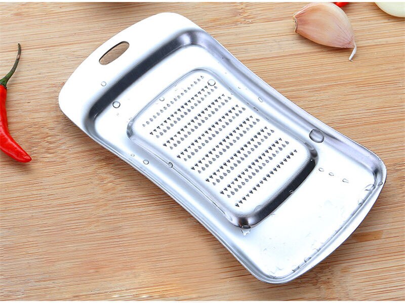 1pc Ginger Garlic Wasabi Grater Crusher Garlic Press Device Chopper Cutter Garlics Peeler Kitchen Tools Stainless Steel: Square
