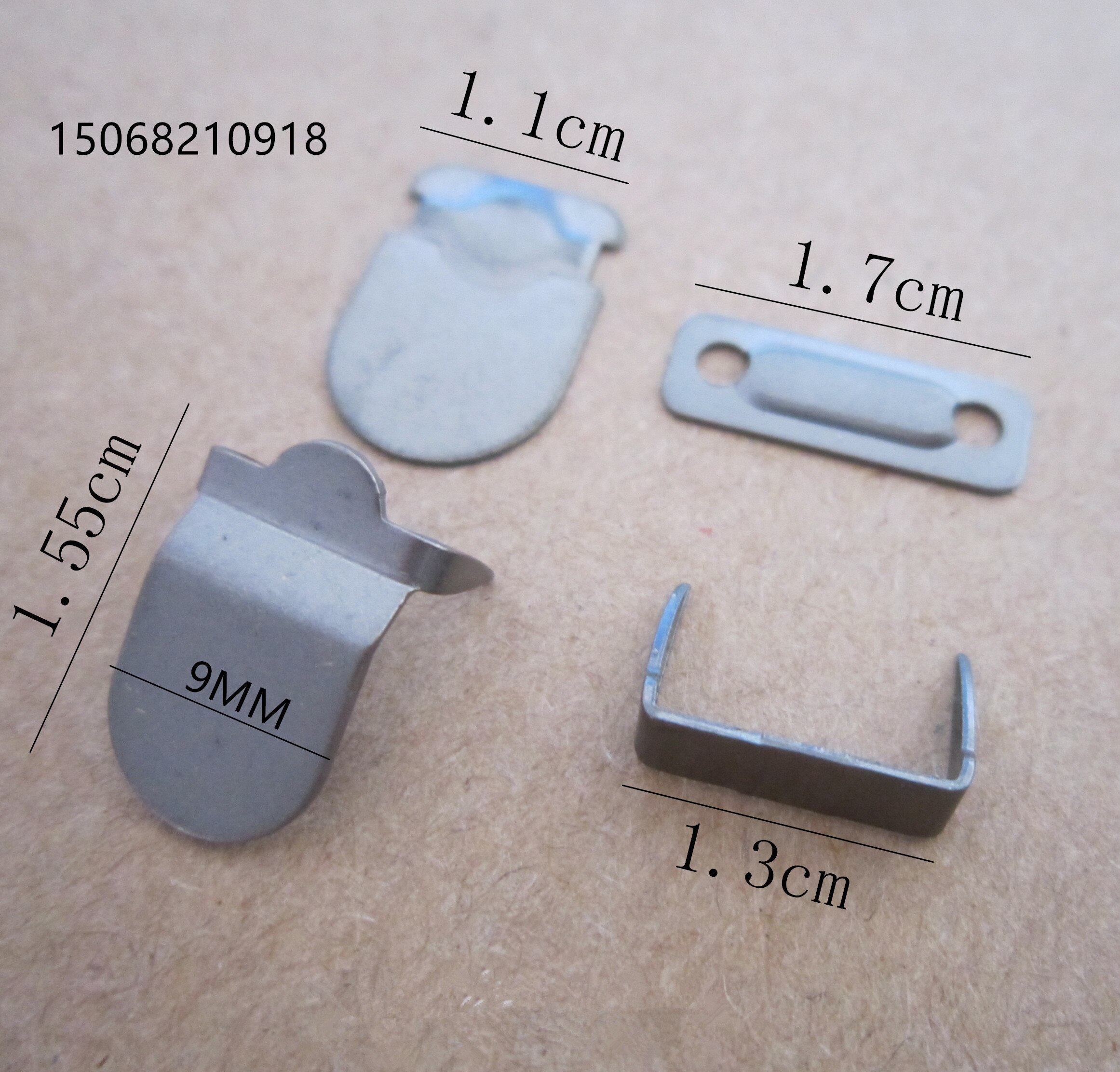 Buksekrog og stang til placket messingmateriale plating til farver 2 kløer 4 dele til et sæt 0.9 cm til bredden af hætten