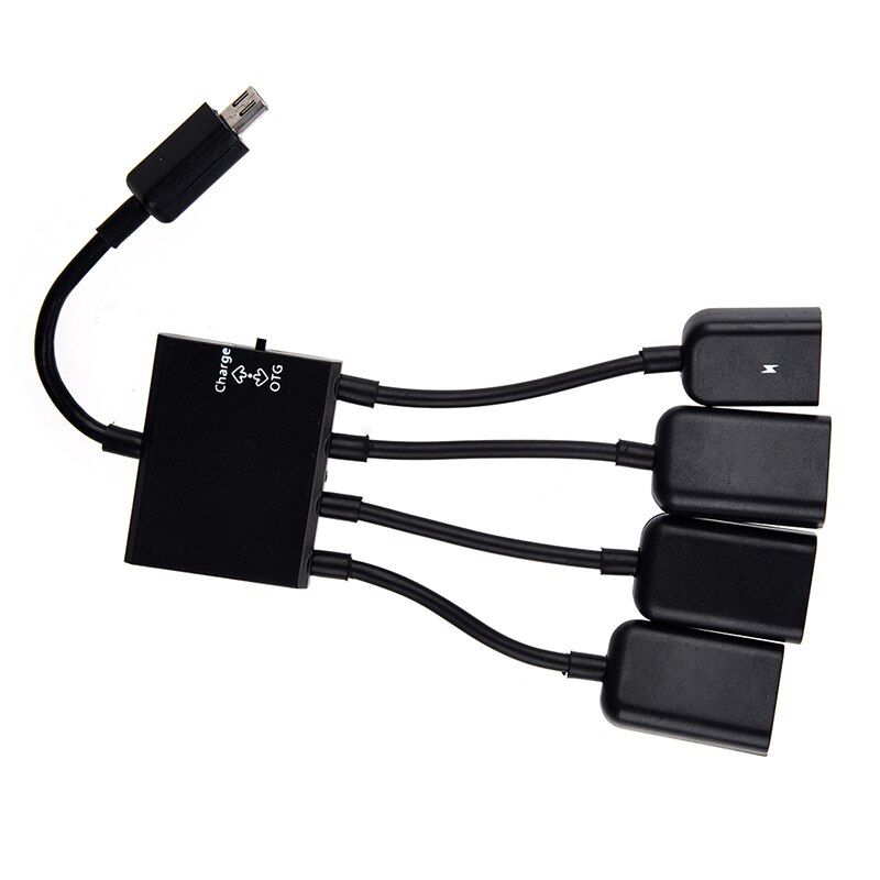 Zwarte usb 4- -poorts micro power cargo otg hub-kabeladapter