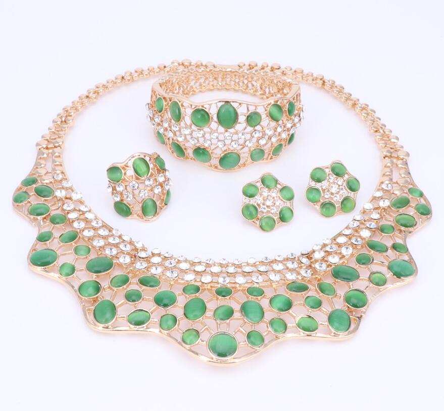 Mooie ketting armband oorbellen ring fijne afrikaanse sieraden sets kralen goudkleurig dubai bruiloft: Groente