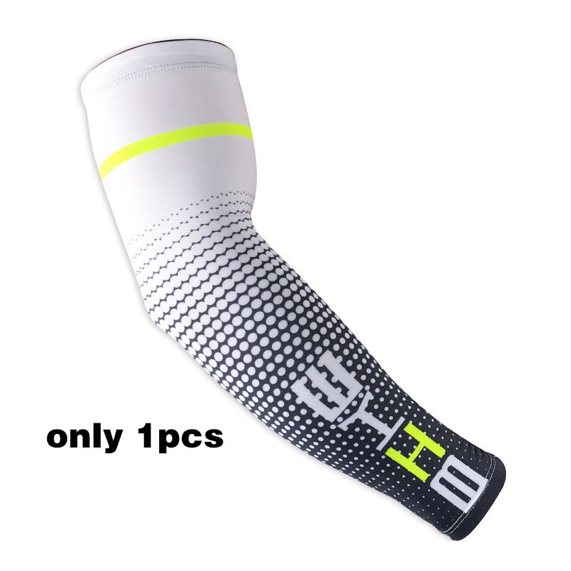 1Pcs Sports Sleeves Thin Breathable Men And Women Outdoor Cycling Climbing Fishing Basketball Sunscreen Ice Silk Arm Guard: 1pcs White / L