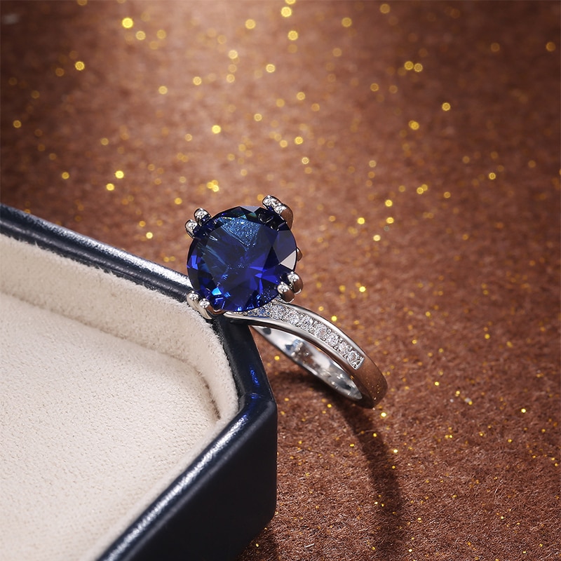 Huitan Luxury Solitaire Band Blue Cubic Zirconia Women Rings Classic Four Claws Female Wedding Party Finger Ring Jewelry