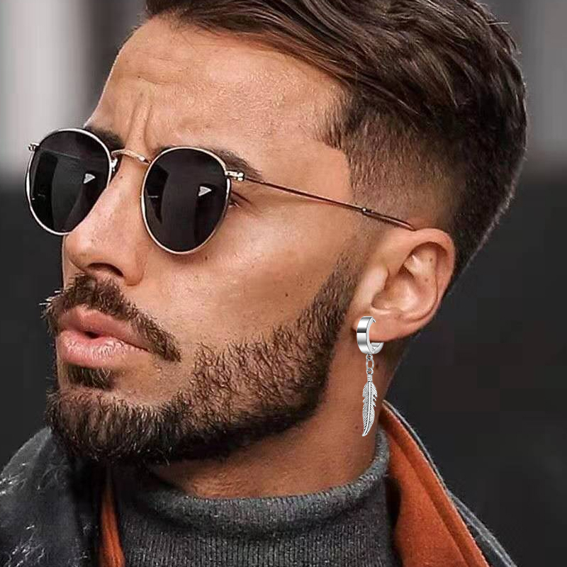 Pendientes con colgante de pluma Simple para hombre y mujer, aretes de acero inoxidable, accesorios de joyería para oreja con personalidad, 2 uds.