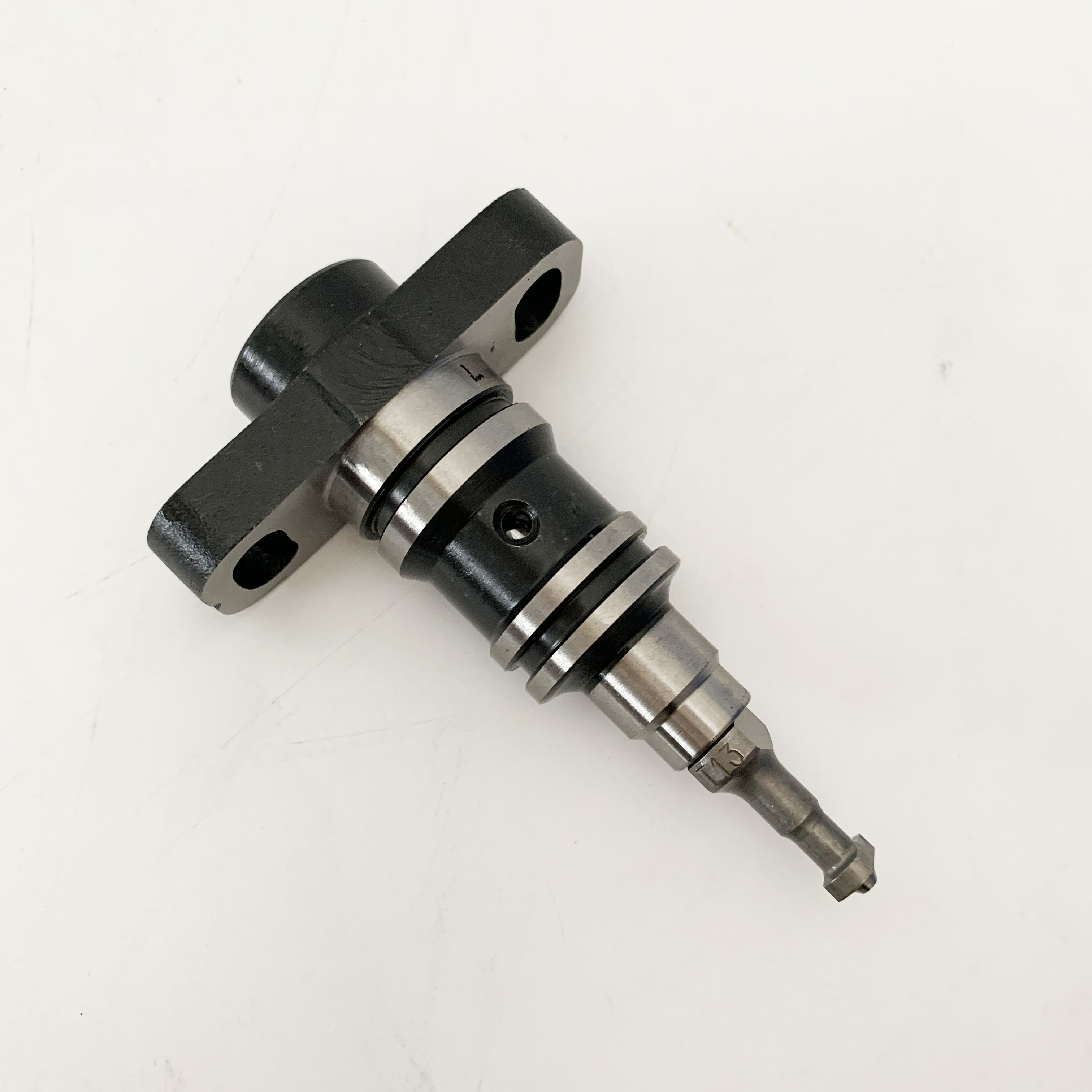 Plunger element diesel injection fuel pump T13 T14 T02 T32 pump plunger for Kangda tractor pump BH4QT90R9