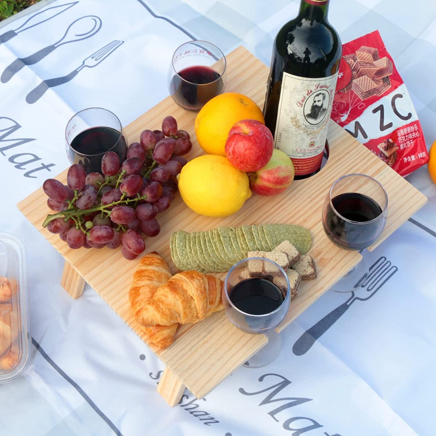 Outdoor Picnic Camping Portable Wooden Table Folding Barbecue Table With Glass Wine Rack Travel Foldable Fruit Table