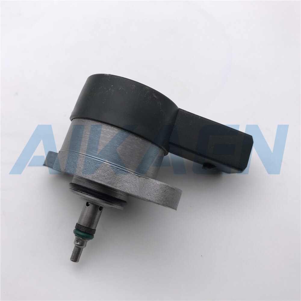 Válvula de CONTROL del regulador de alivio de presión del riel de combustible 0281002698 6110780549 A6110780549 0 281 002 698 5139699AA 05139699AA para benz