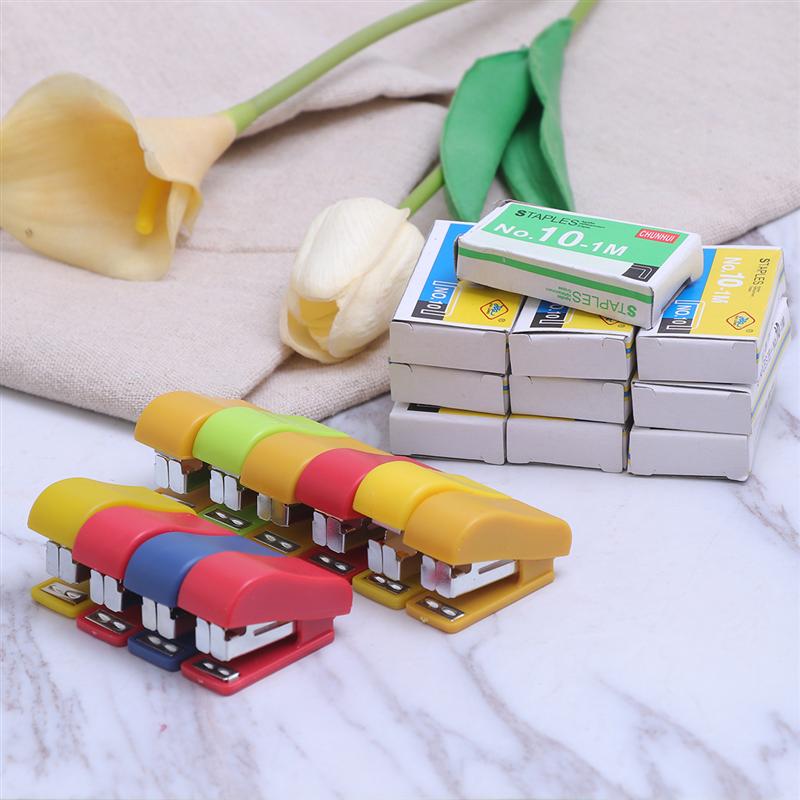 10pcs Cute Mini Desktop Staplers Hand Stapler Office Home Stapler with Staple (Random Color)