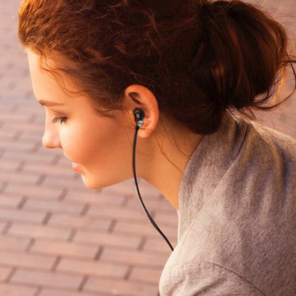 Einseitiger ohrhörer mit mikrofon, 3.5mm -klinkenstecker, mono-ohrhörer, einseitiger ohrstöpsel aus metall mit geräuschisolierung, federverstärktes kabel