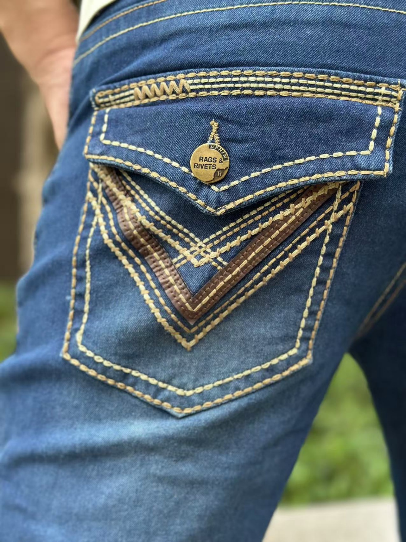 Pantalones vaqueros bordados ajustados para hombre, pantalones vaqueros elásticos Retro Vintage, ropa de calle urbana, mezcla de algodón, artístico para todas las estaciones