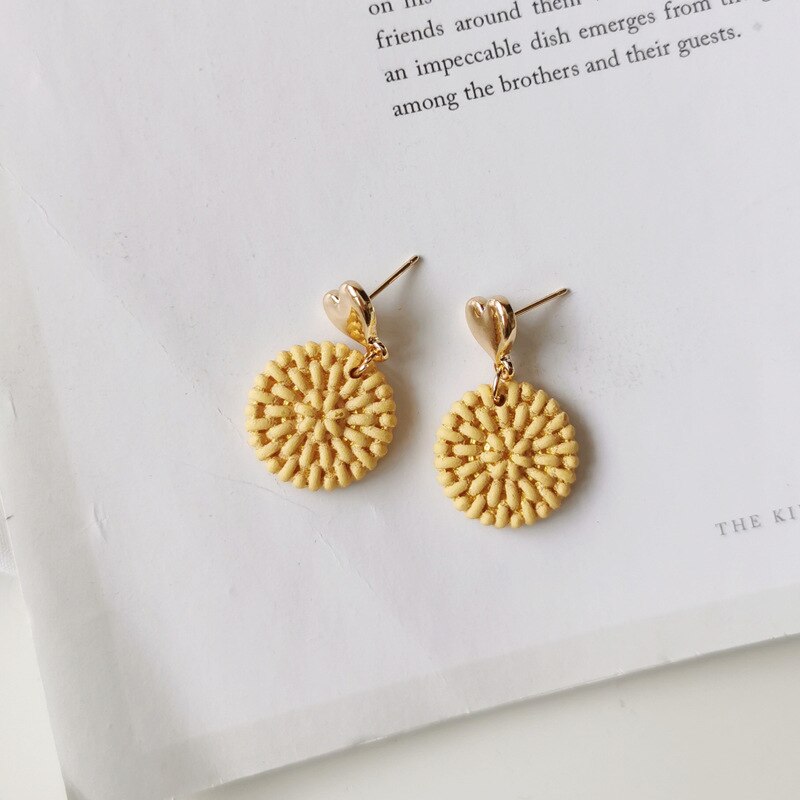 Ethnic Style Personality Simple Handmade Grass Rattan Woven Round Clip Earrings Girl Women Love Jewelry Accessories: 1