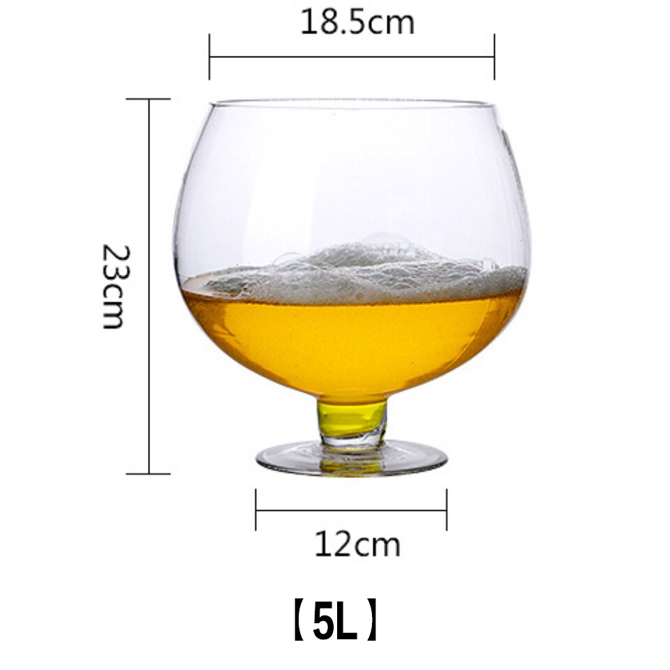 Enormt ölglas bägare kristall champagneglas roligt stort bröllopsfest snapsglas dricka vatten öl vinglas kopp mugg