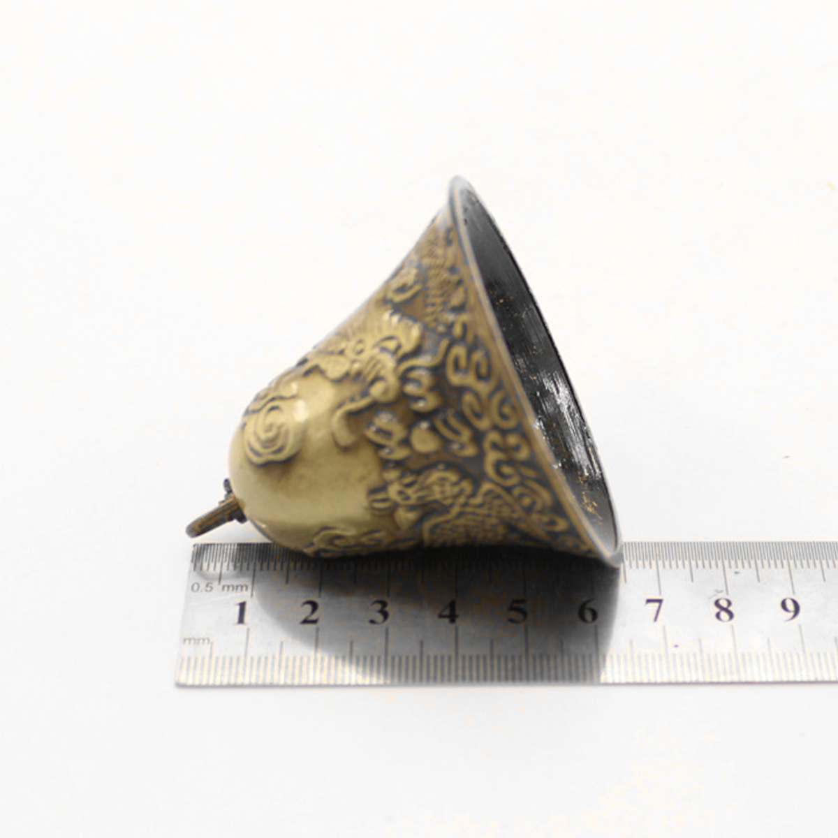 1 piezas caballo vaca de pastoreo de ovejas campanas de cobre grande engrosada ganado ovejas antiguas campanas de prevenir la pérdida de aleación de Zinc las campanas