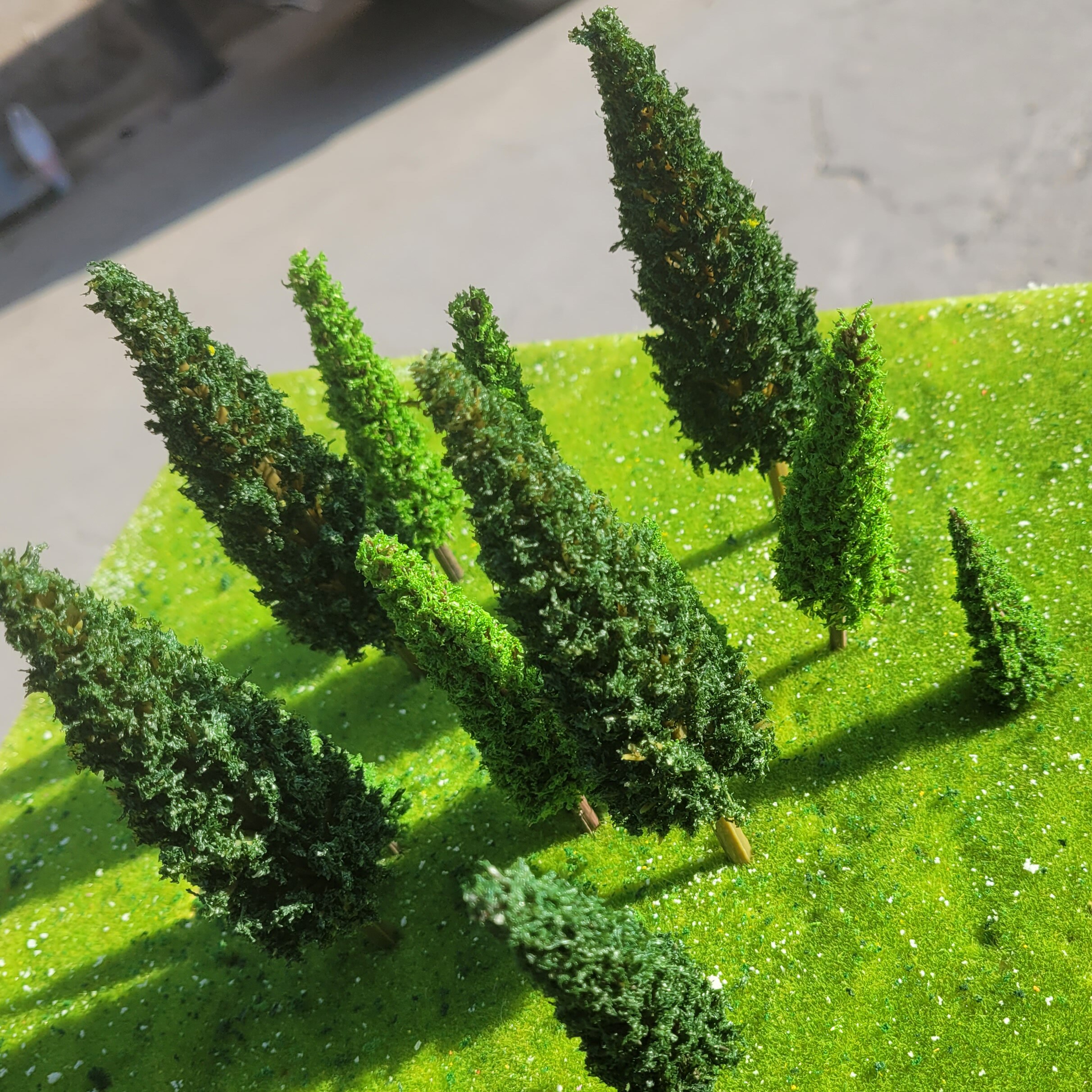 3/8/20/50pcs Model Sequoia Tree Landscape Miniature Train Railway Layout Landscape Perspective Diy window Christmas Decoration