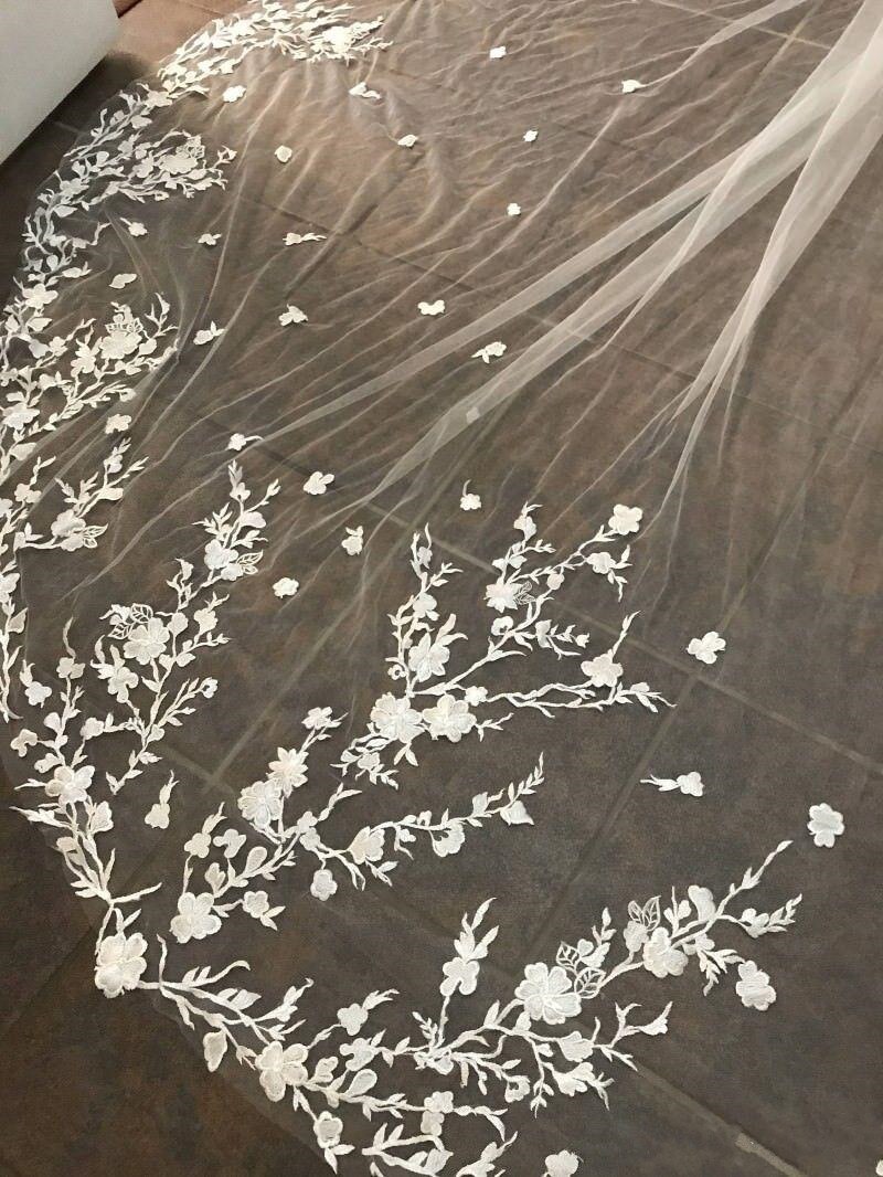 Long Bridal Veils Cathedral Wedding Veil Lace Flowers Appliqued Edge Luxurious Wedding Veils White Ivory licras d mujer blanca
