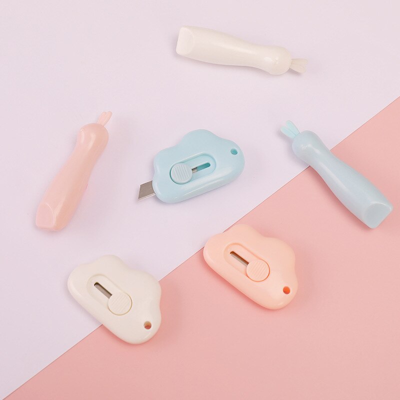 Mini cuchillo de conejo Kawaii, utensilio portátil, cortador de papel, papelería de oficina, abridor de sobre con pata de gatito