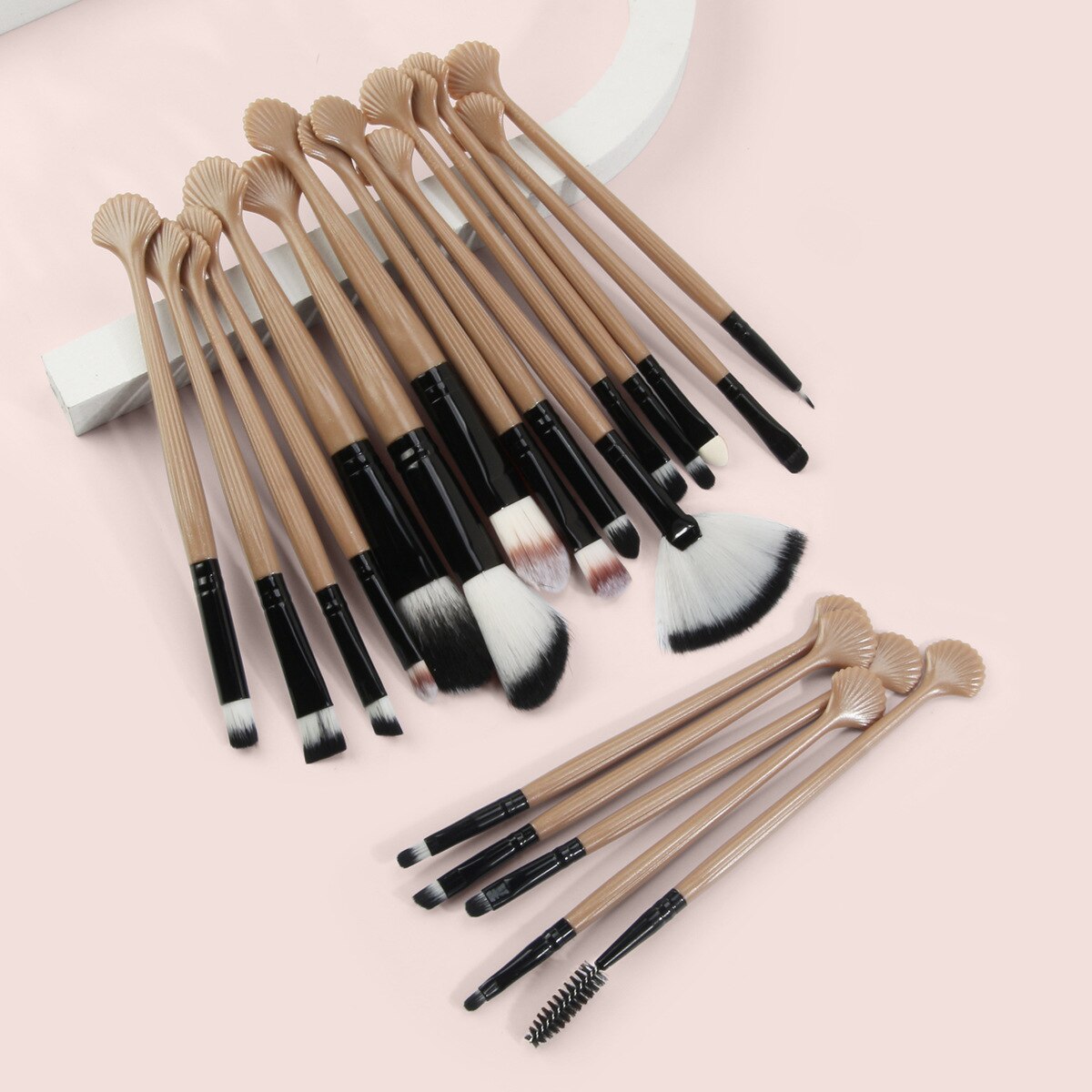 20 Stuks Make-Up Kwasten Set Foundation Oogschaduw Blending Lip Fan Shell Make Up Brush Kit Synthetisch Haar Set Voor vrouwen: BrownBlack