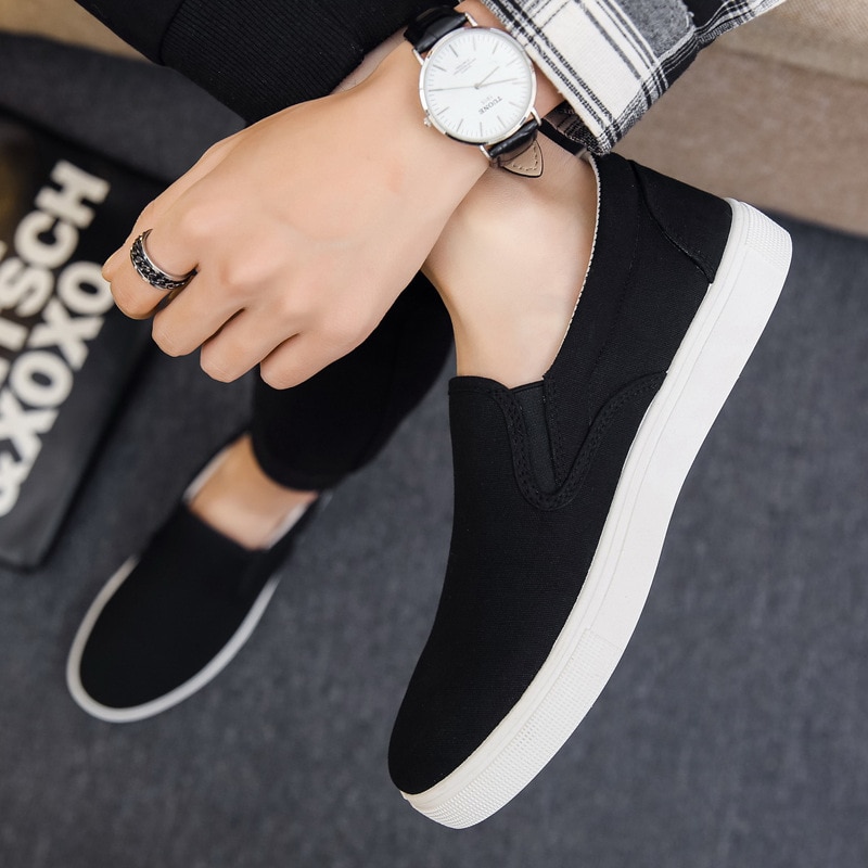 Summer Mens Canvas Shoes Casual Loafers Men Slip On Flats Breathable Comfortable Driving Shoes Flat Male Walking Sneakers White