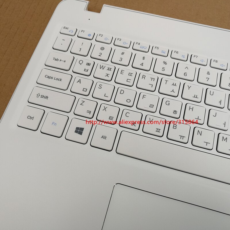 Korean layout laptop keyboard with touchpad palmrest for SAMSUNG 500R5M NP500R5M KR BA98-01273B white