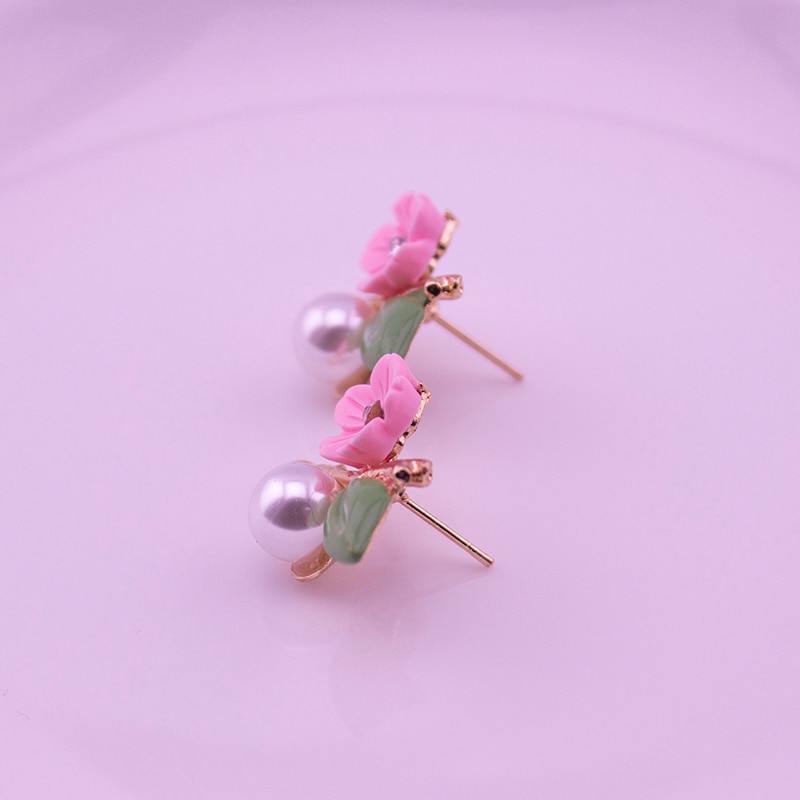 Kerstcadeau Parel Bloem Kralen Crystal Vintage Oorbellen Voor Vrouwen OL Stijl Leuke Zoete Oorbellen Mode Fijne Sieraden