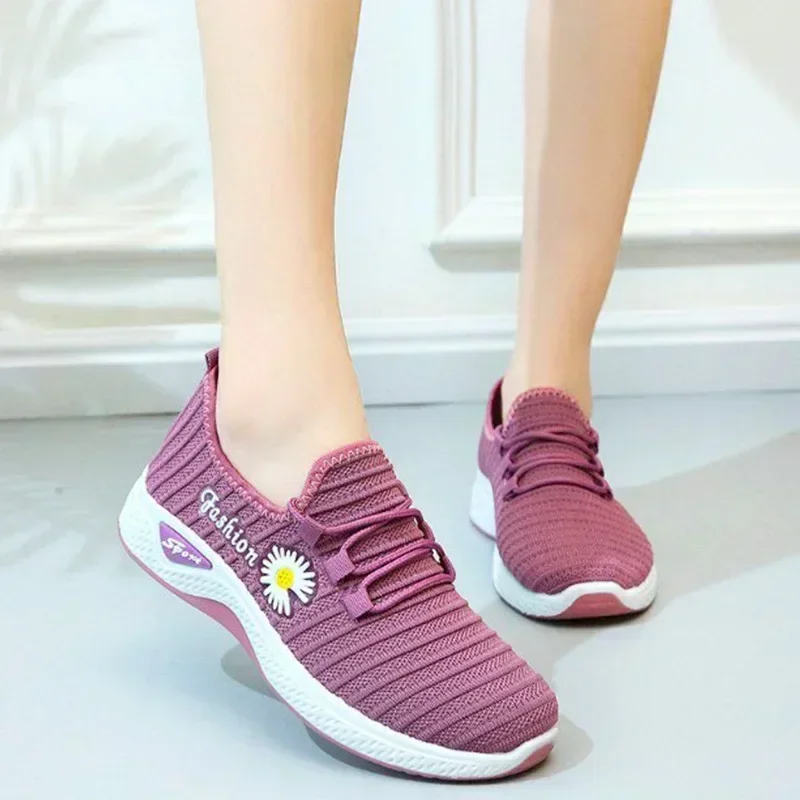 Women's Shoes Autumn Style True Fly Weaving Old Beijing Cloth Shoes Little Daisy Women's Casual Sports Shoes Walking Shoes