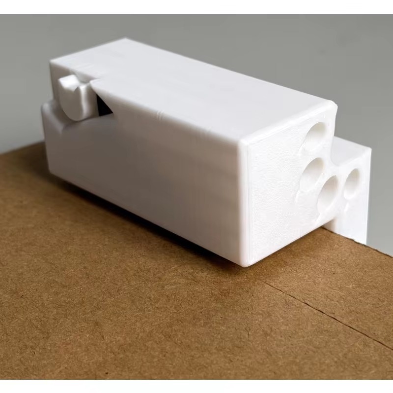 Máquina cortadora de cartón: dispositivo casero para hacer rascadores de gatos utilizando tecnología de impresión 3D y herramientas artesanales de bricolaje