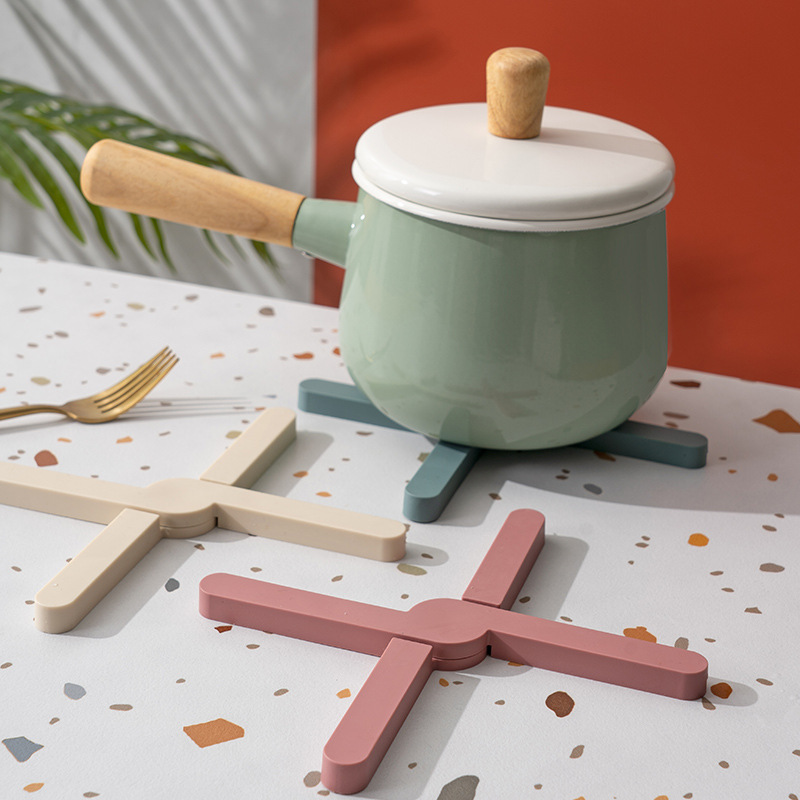 1/2 stk. sammenleggbar silikon varmebestandig bordmatte sklisikker bordmatte multifunksjonell gryteklut tallerkenunderlag kjøkken spisestue