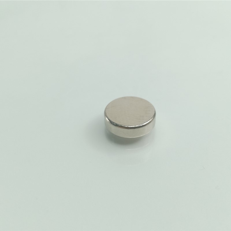 thumbnail image 2 of 10 Powerful Neodymium Magnets 8x2 Mm - Strong Rare Earth Magnets For Crafts, FIMO, Ceramics, DIY Projects 2 of 12