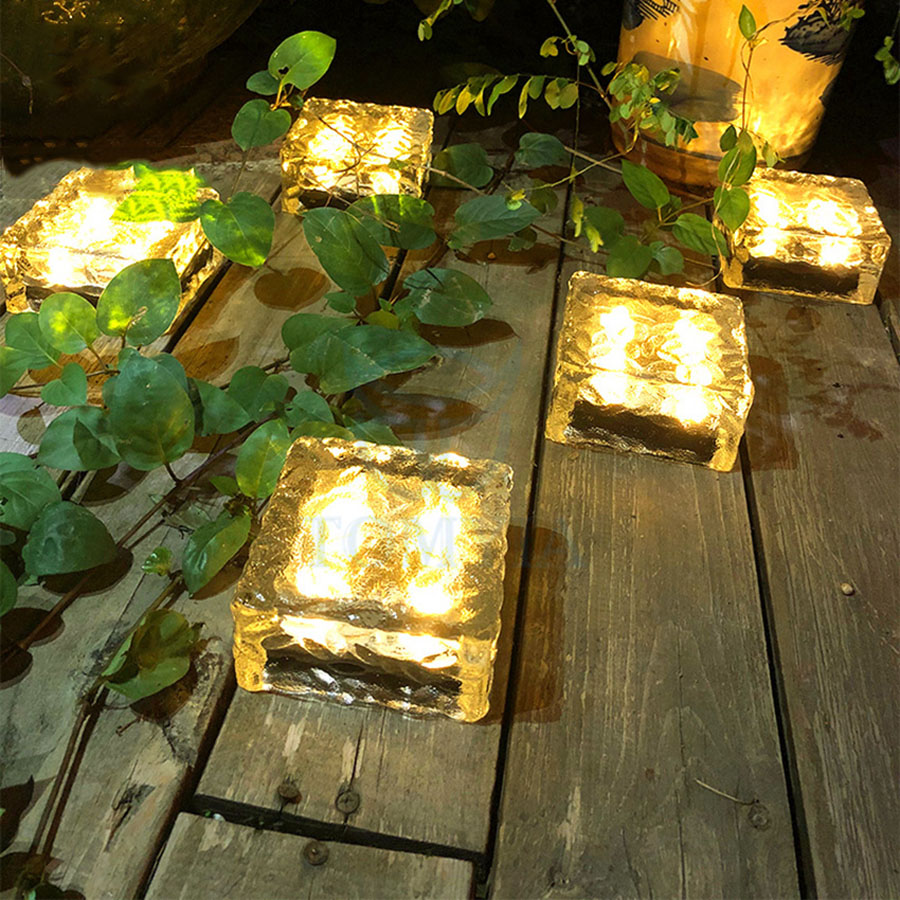 Cube de glace solaire imperméable à 4 LED, éclairage d&#39;extérieur en brique de verre, lampe enterrée pour jardin, cour, chemin de noël, 1 pièce