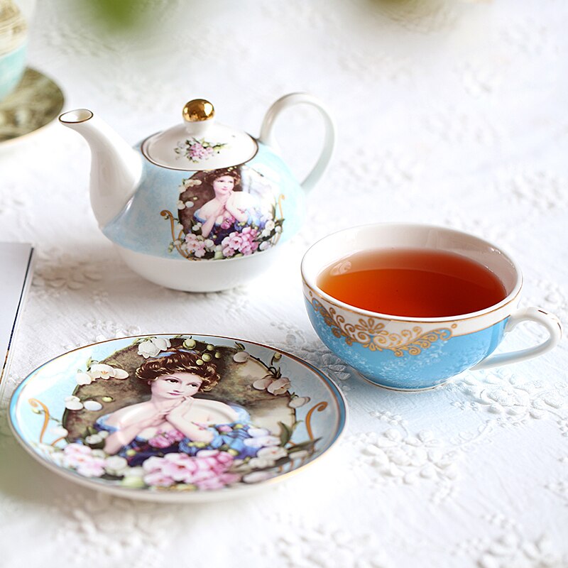 Ceramics Tea Set Afternoon Tea Teapot Cup Saucer Dish Set European Retro Printing Porcelain Tea Bowl Kitchen Drinkware