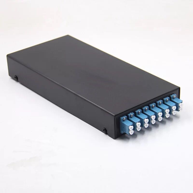 8 Port Fiber Patch Panel Desktop Pigtail Optical Fiber Terminal Box with LC Pigtail