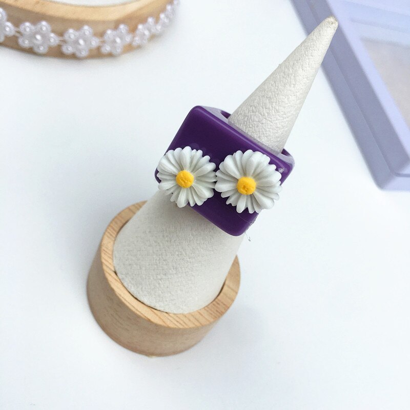 Koreansk farverig tusindfryd blomst hjerte rund bjørn geometrisk firkantet chunky ringe til kvinder lilla akryl harpiks ringe smykker: 7