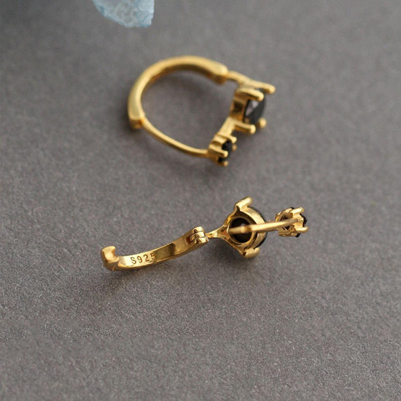 Pendientes de aro minimalistas Vintage para mujer, pequeños Huggies, piedra de circonia negra, pendiente pequeño de estilo Simple para mujer, joyería para Piercing,