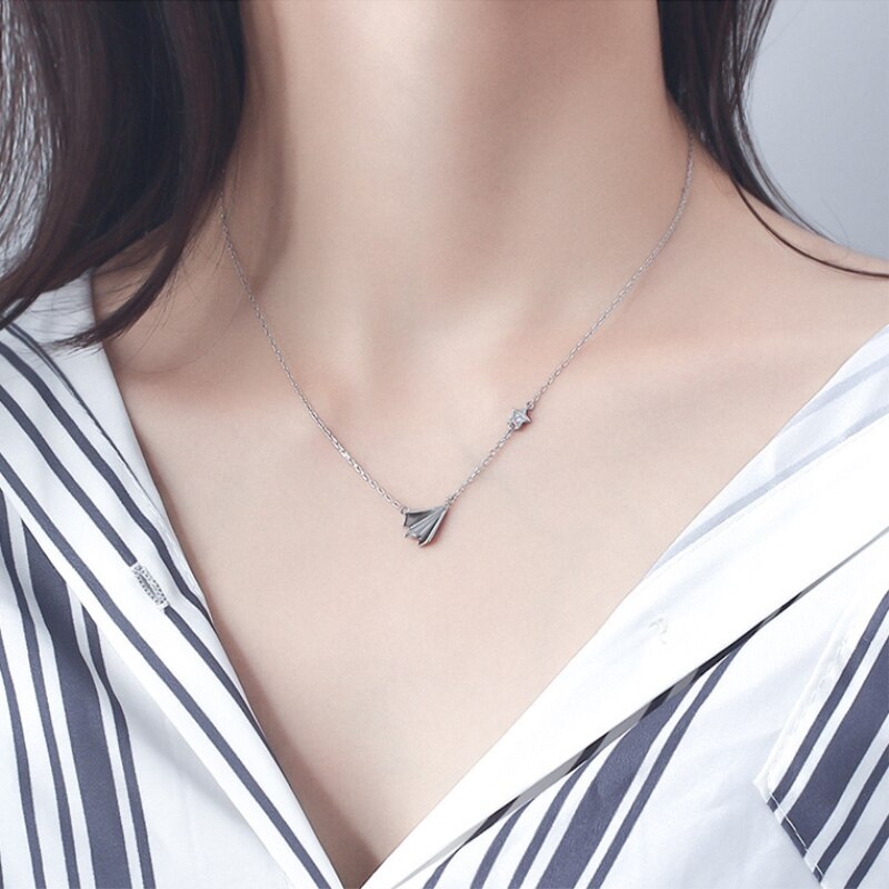 Childhood Paper Plane Simple Student Clavicle Chain 925 Sterling Silver Temperament Personality Female Necklace SNE151