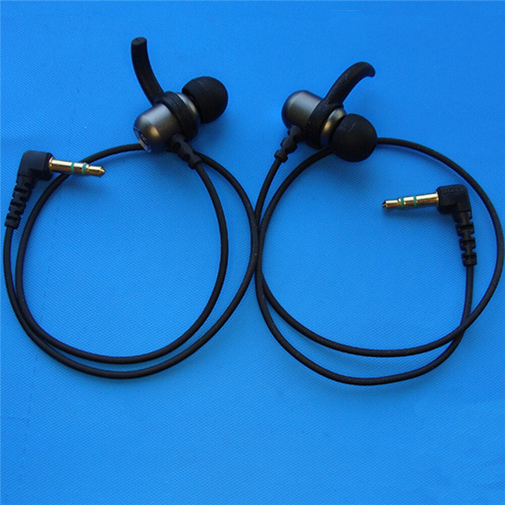 GEEKRIA QuickFit Ohrhörer Für Oculus Quest 2 - Kurze In-Ear Kopfhörer Mit 3D Sound