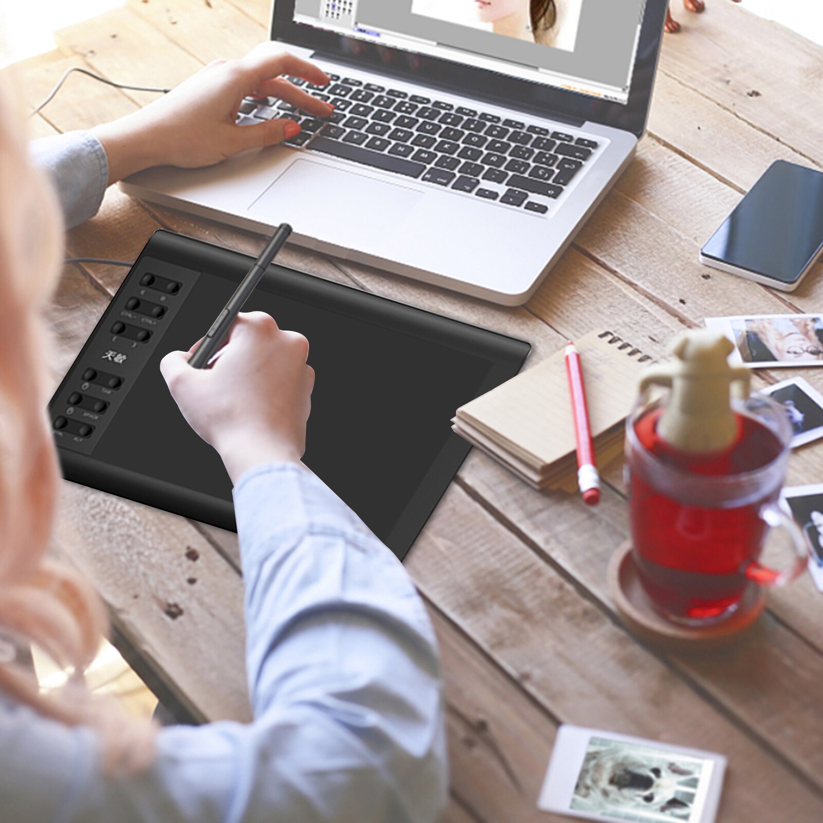 10moons G10 Digital Art Graphics Drawing Tablet 10 x 6 Inches Ultralight Art Creation Sketch with Battery-free Stylus 8 Pen Nib