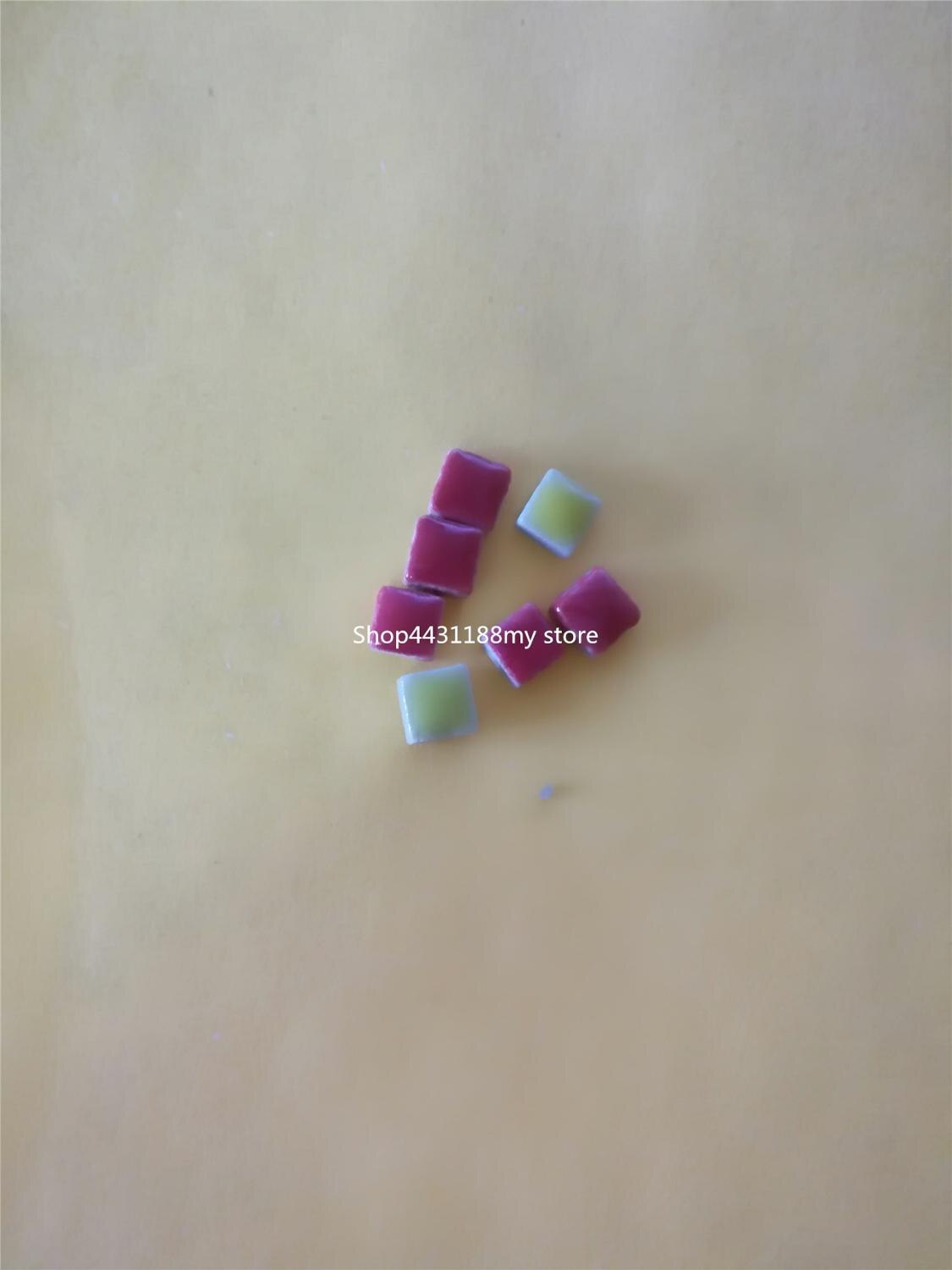 100g(560 stk) ultra mini fliser 5*5*3.5mm blandede farger keramiske mosaikkfliser til diy håndverk mosaikkmateriale: Farge 1