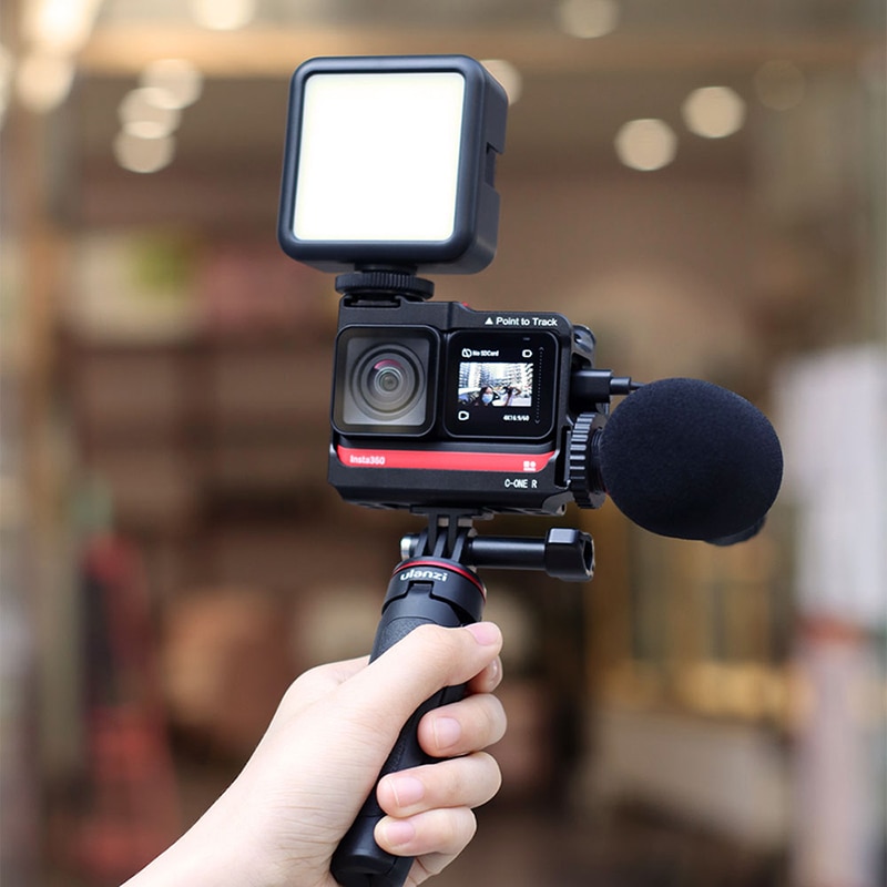 Ulanzi, jaula de Metal para Insta360 One R con zapata fría para micrófono de luz LED, funda Vlog, insta 360, jaula one r