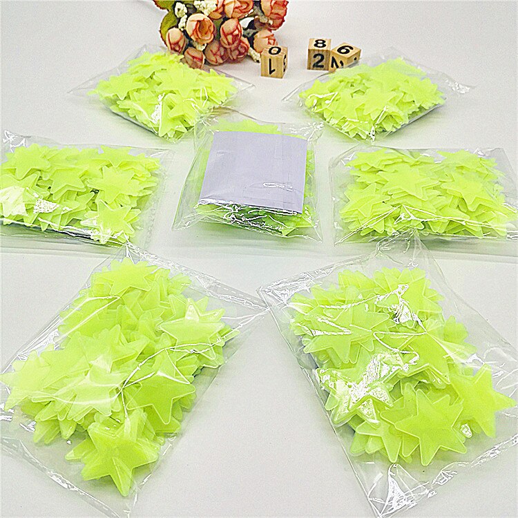 1 Bag Children Glow In Dark Toys 3cm Luminous Star Bedroom Wall Stickers Fluorescent Toy PVC Stickers for Kids Room Decor