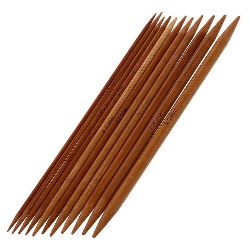 5 uppsättningar  of 11 storlekar 5 ''  (13cm)  dubbelpunktsförkylda bambustickor set  (2.0mm - 5.0mm)
