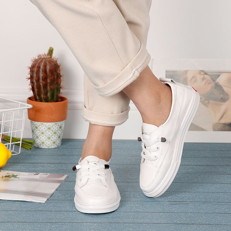 Dames zachte leren sneakers witte schoenen flats pu canvas loafers comfort veter casual zomer vrouw gevulkaniseerde zomer mocassins