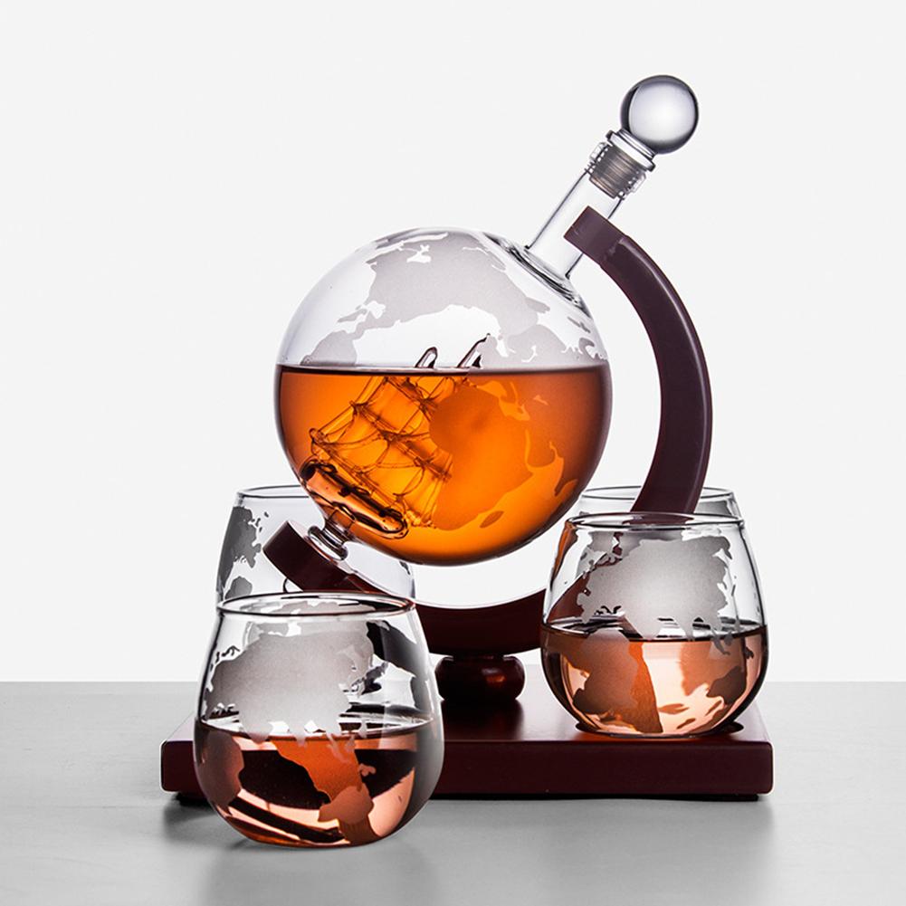 Whiskey Decanter Stijl Whisky Dispenser Voor Liquor Bourbon Vodka Globe Decanter Met Afgewerkte Hout Stand