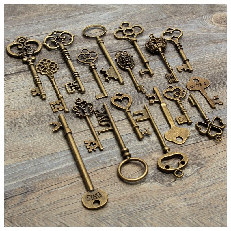 Set Van 18 Antieke Vintage Oude Look Brons Skeleton Key Hart Boog Lock Hanger