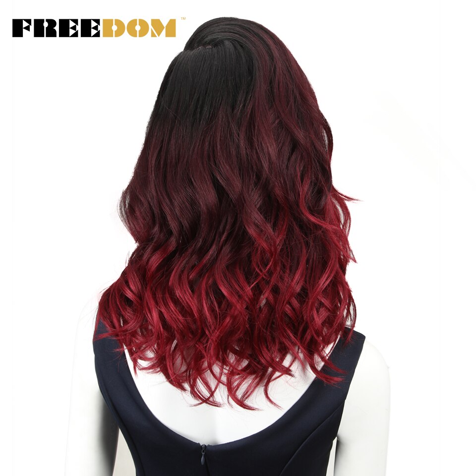 Vrijheid Synthetische Lace Pruik 20 Inche Body Wave Ombre Blond 613 Asymmetrie Pruiken Voor Zwarte Vrouwen Hittebestendige Mode Pruik