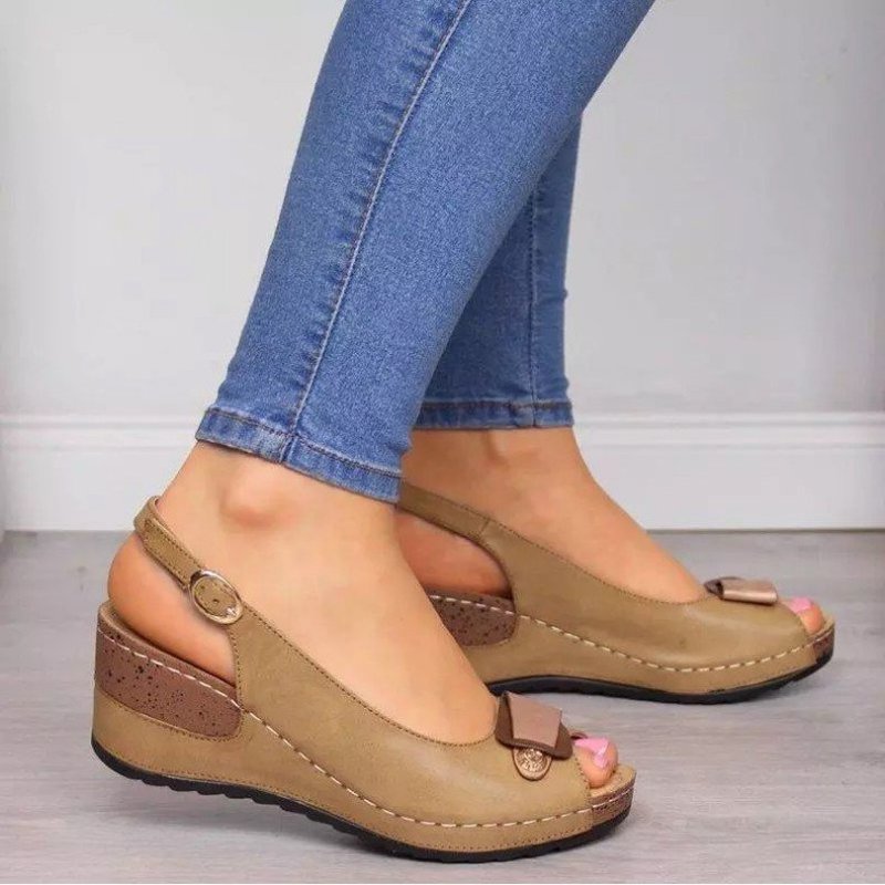 Rome Casual Sandalen Vrouwen Wiggen Sandalen Pompen Enkel Gesp Open Teen Vis Mond Med Zomer Vrouwen Schoenen Wiggen schoenen