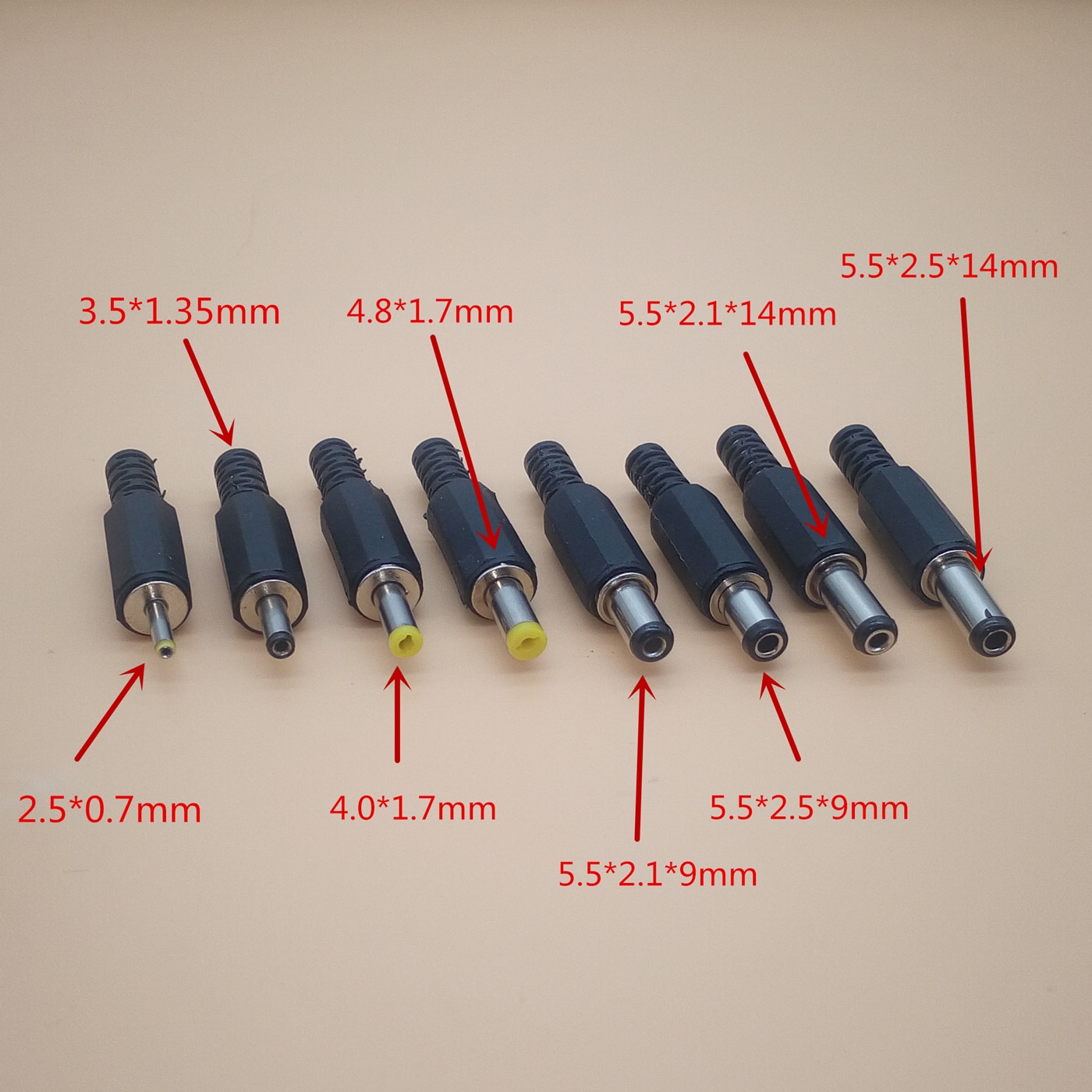 5 pièces 5.5x2.5 5.5x2.1 4.8x1.7 4.0x1.7 3.5x1.35 2.5x0.7mm Mâle Fiche D'alimentation CC Connecteur 180 degré Bouchons