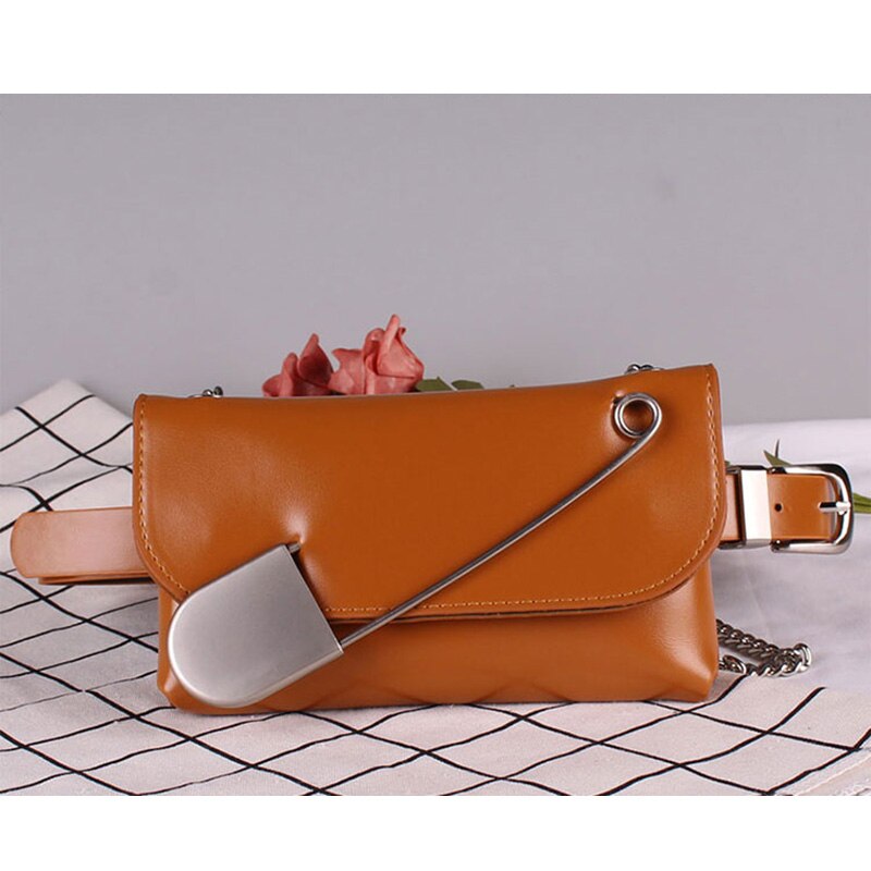 Riñonera de cuero suave para mujer, bolsa de cintura de PU, a la , Mini cinturón de pecho de viaje, monedero pequeño para teléfono, paquete de cadena para mujer: Camel waist bag